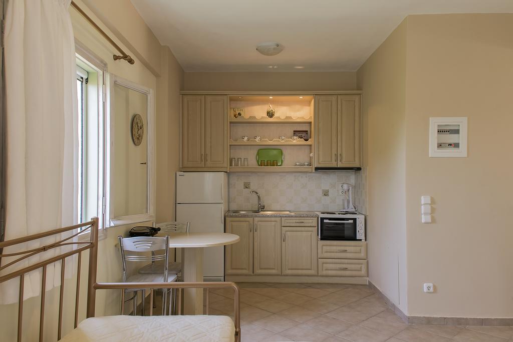 Muses Villas فينيكونتا الغرفة الصورة