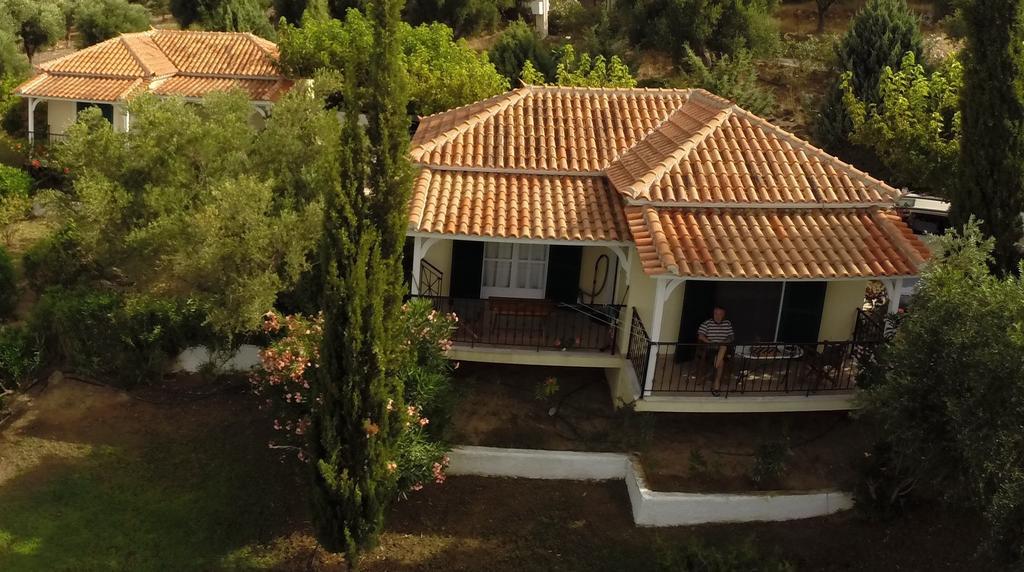 Muses Villas فينيكونتا الغرفة الصورة